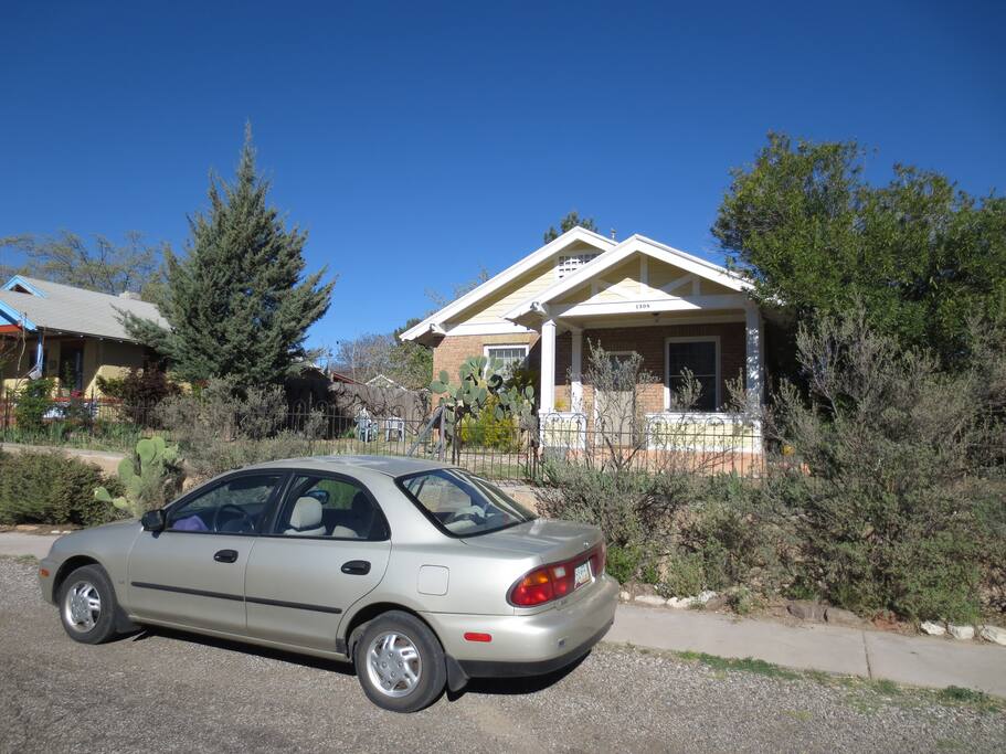 Easy front of home parking.