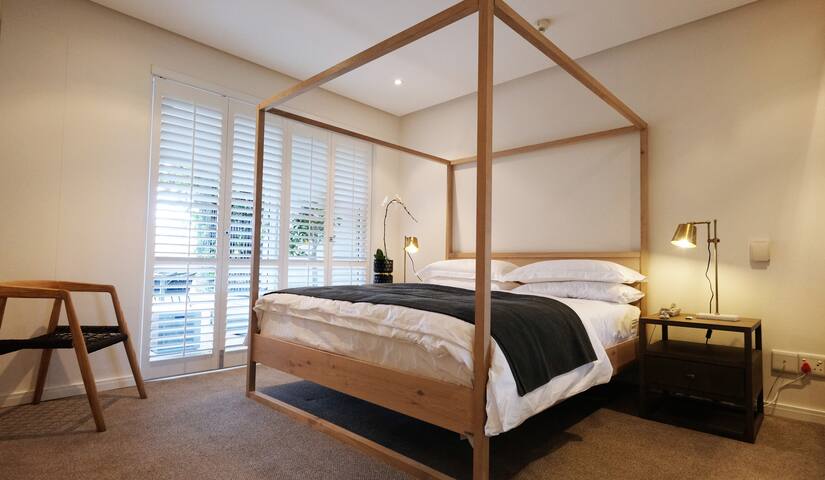 Spacious V&A Marina Garden Apartment | Bannockburn