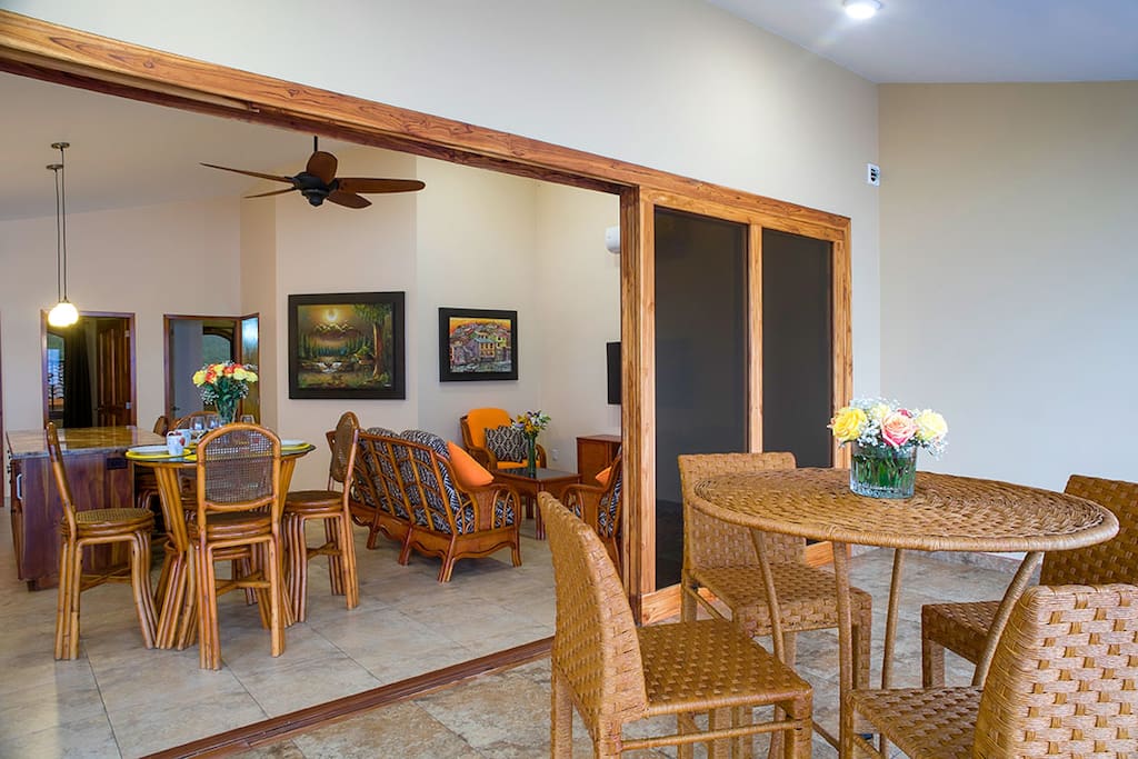 This upstairs, 2-bedroom unit exudes warmth and comfort.