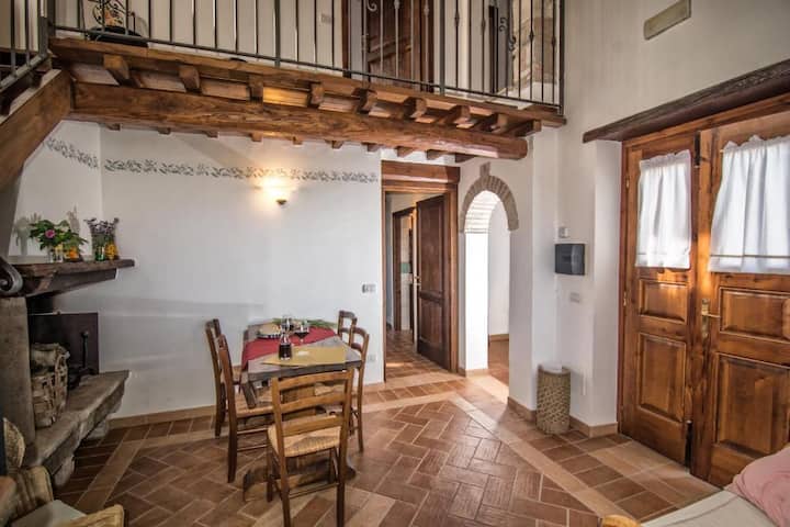 Appartamento Per 5 In Casale A Pesciano, Todi - Todi