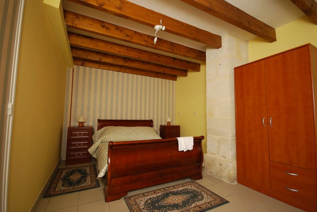Ground floor double bedroom