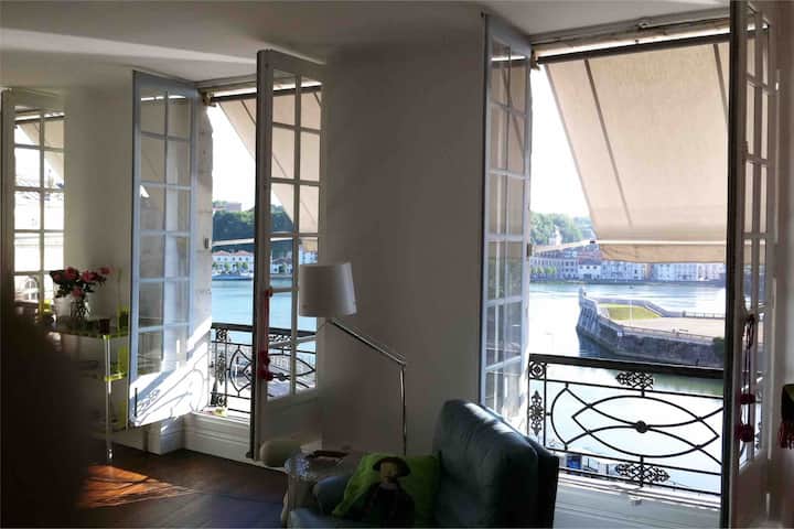 Ideal accommodation in Bayonne Centre Ancien.