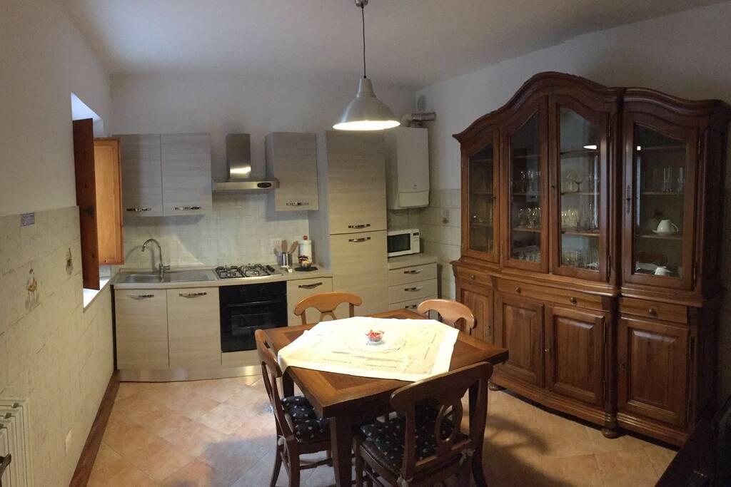 questo è l'ampio soggiorno per un comodo relax