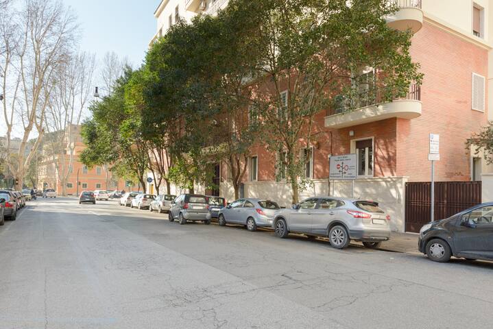 Beautiful Tris of apts in VATICAN gallery image 3