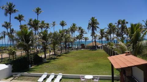House with 6 suites on the front of the sea, Pool and air