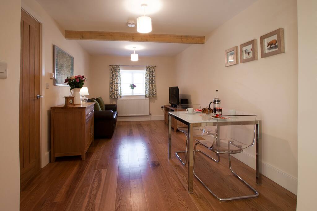 New Leaf Farm: Book online now