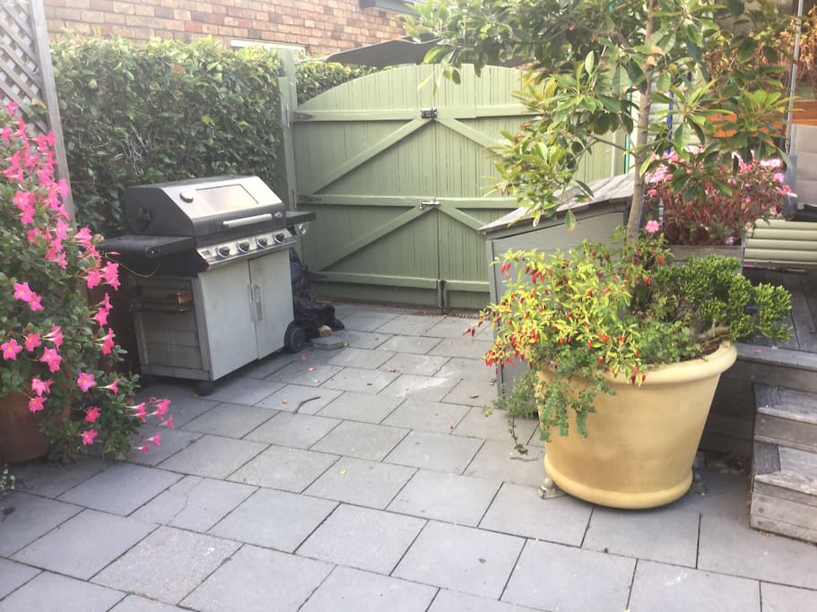 Private Entrance with bbq