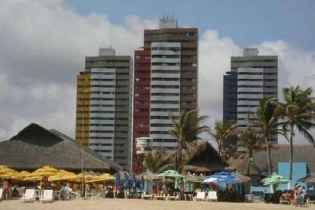 Condomínio visto da praia