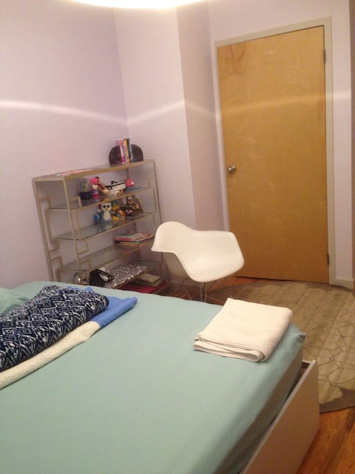 Clean sheets, blanket and towel provided for your convenience.