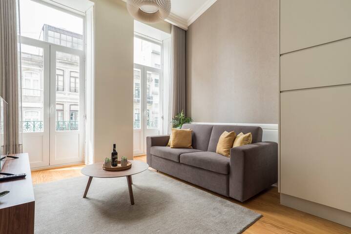 LIT Apartments – Sá da Bandeira gallery image 2