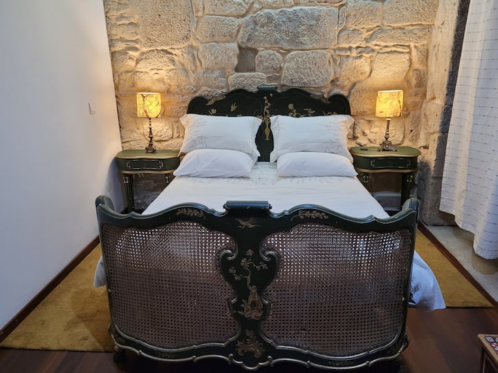 Habitación 1
Cama 1,40 x 2 metros 