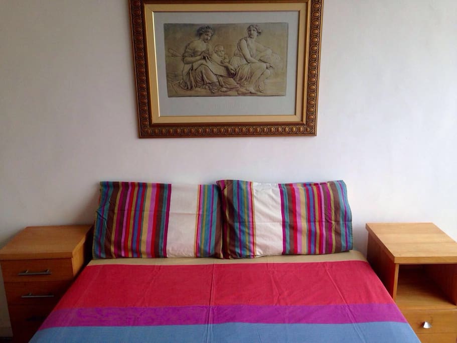 Cama quarto com imagem