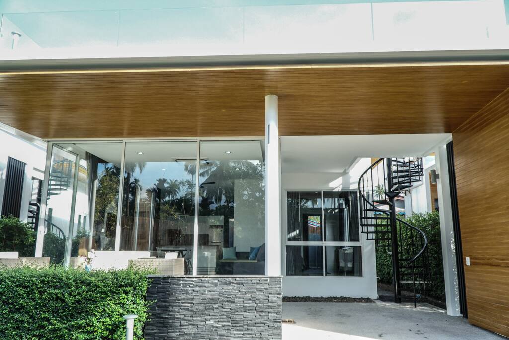 Front Exterior