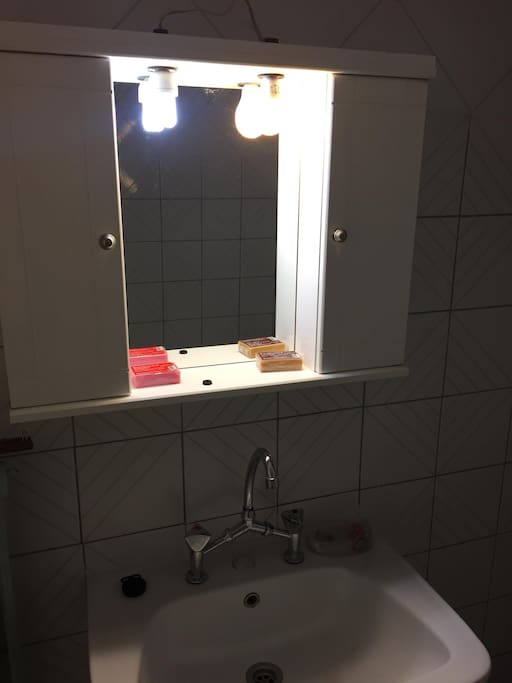 μπανιο/bathroom