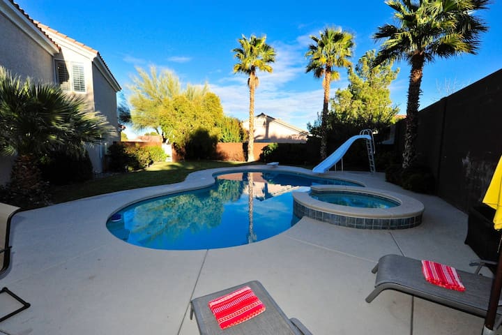 Summerlin’s Finest with fabulous back yard