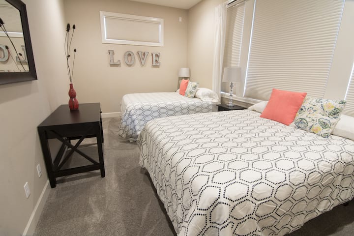 Bedroom # 3.
2 Queen Beds