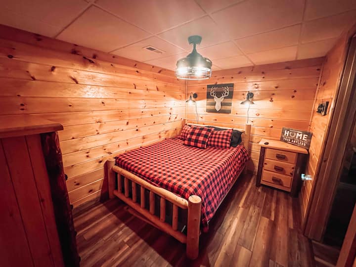 Nottley Suite: This basement level bedroom has a queen bed and shared bathroom.  