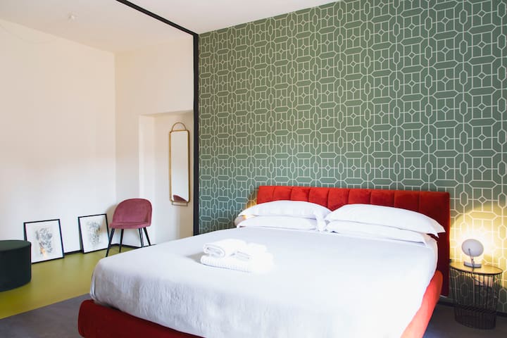 Charming S.Cecilia with balcony in Trastevere gallery image 2