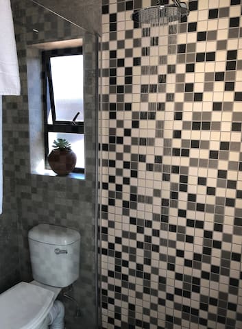 listing_image