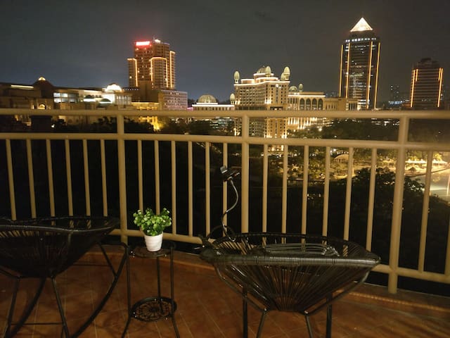 步行到双威 | 3房2浴3R2B | 10pax | SPACIOUS home