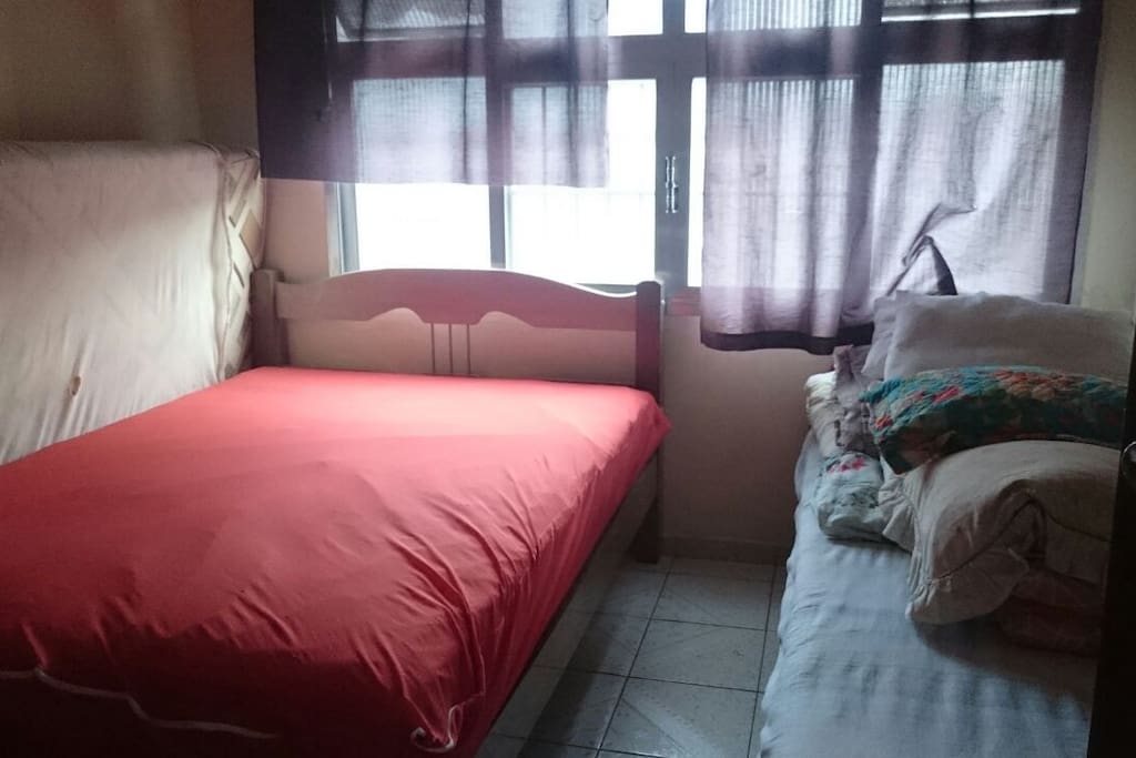 Cama de casal e de solteiro