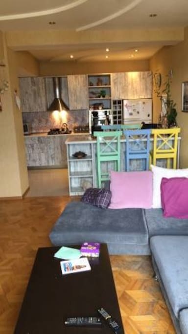 Studio with Kitchen