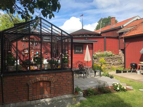Unique occasion! Stay in Old Gefle centrally located in the city!