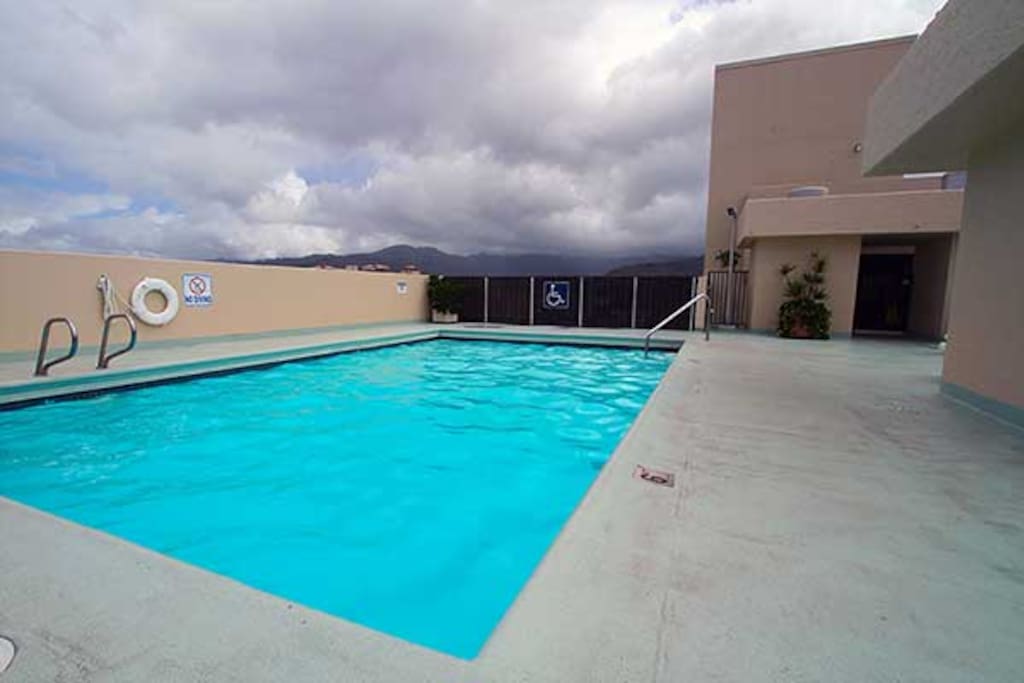 Rooftop pool