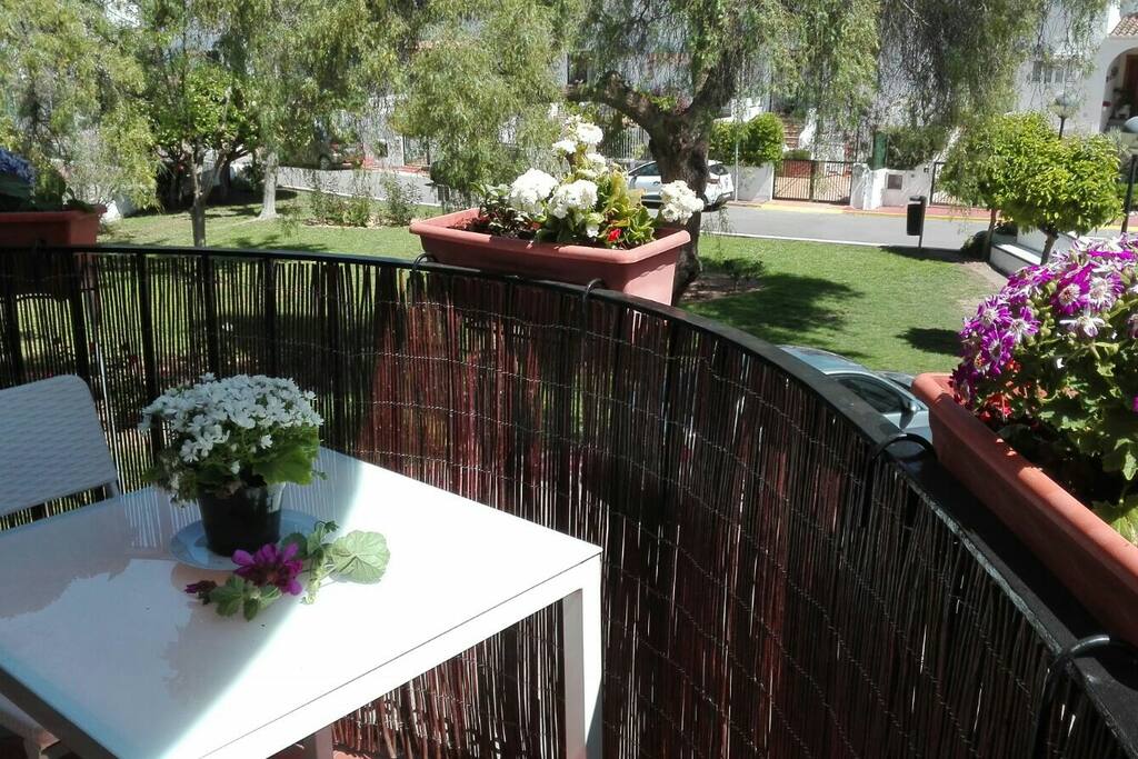 Es una terraza que tiene muy buena orientación y ventilación,