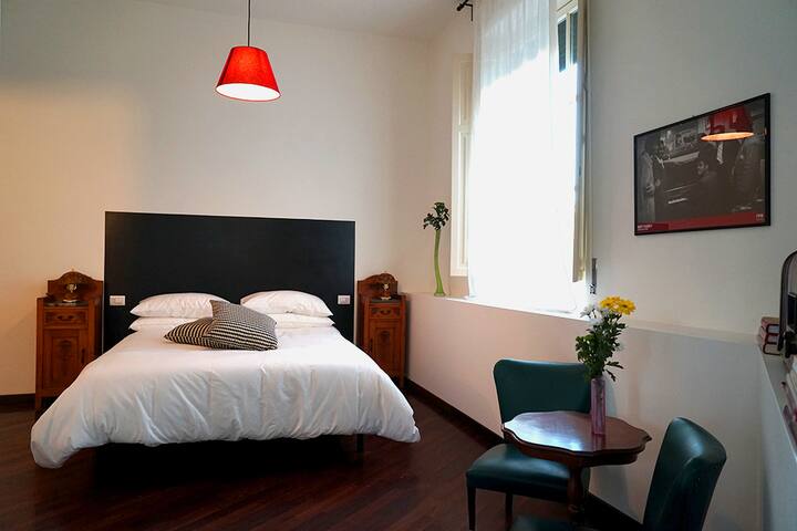 charming flat for 2/9 near Vatican City gallery image 4