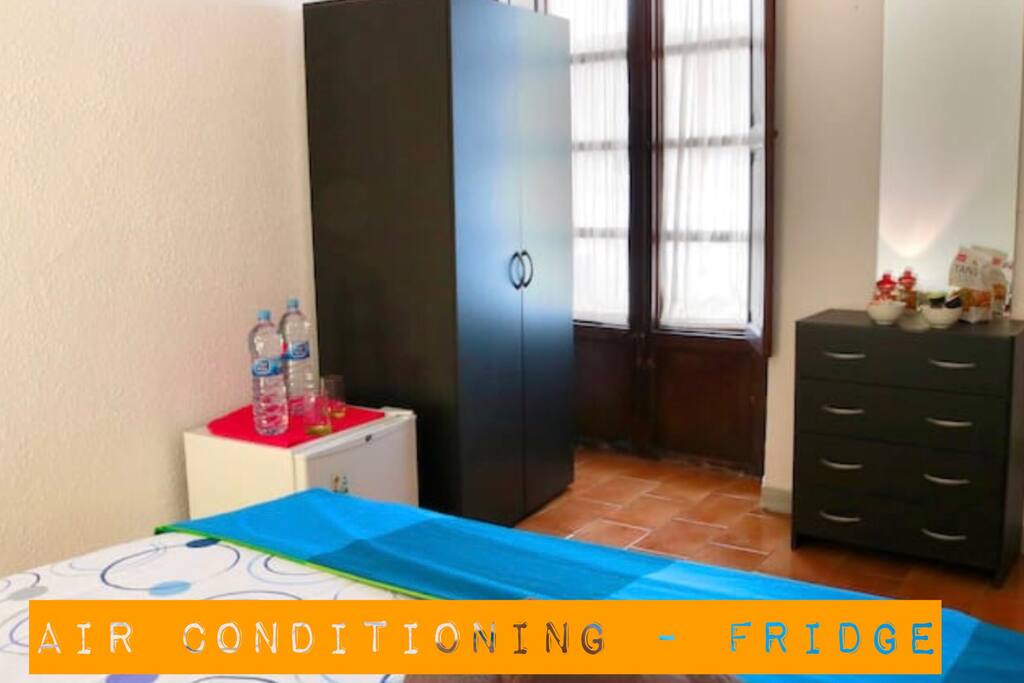 Including in room: fridge and AC
