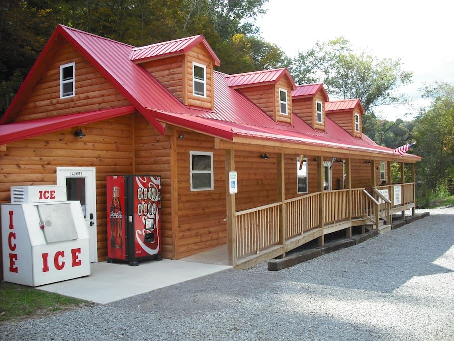 Country Store, Kitchen and Laundry