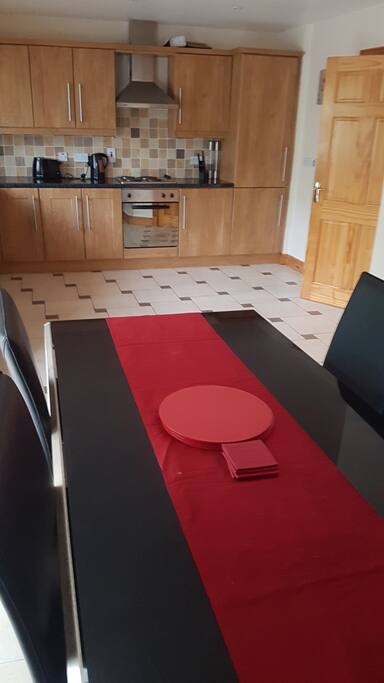 Open planned kitchen/dinning area