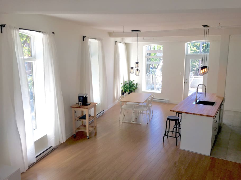 Salle à manger et cuisine