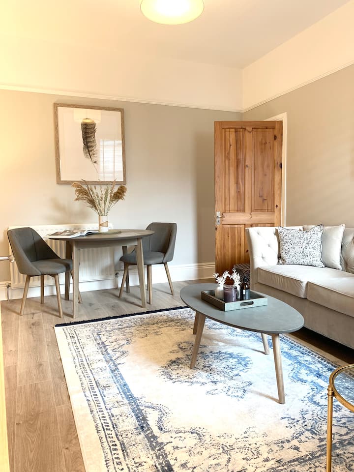 Couples Lux Retreat - 1 Bed Coastal Holiday Flat - South Shields