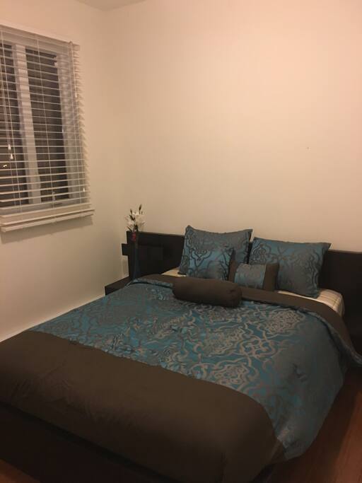 Chambre moderne et confort garantie