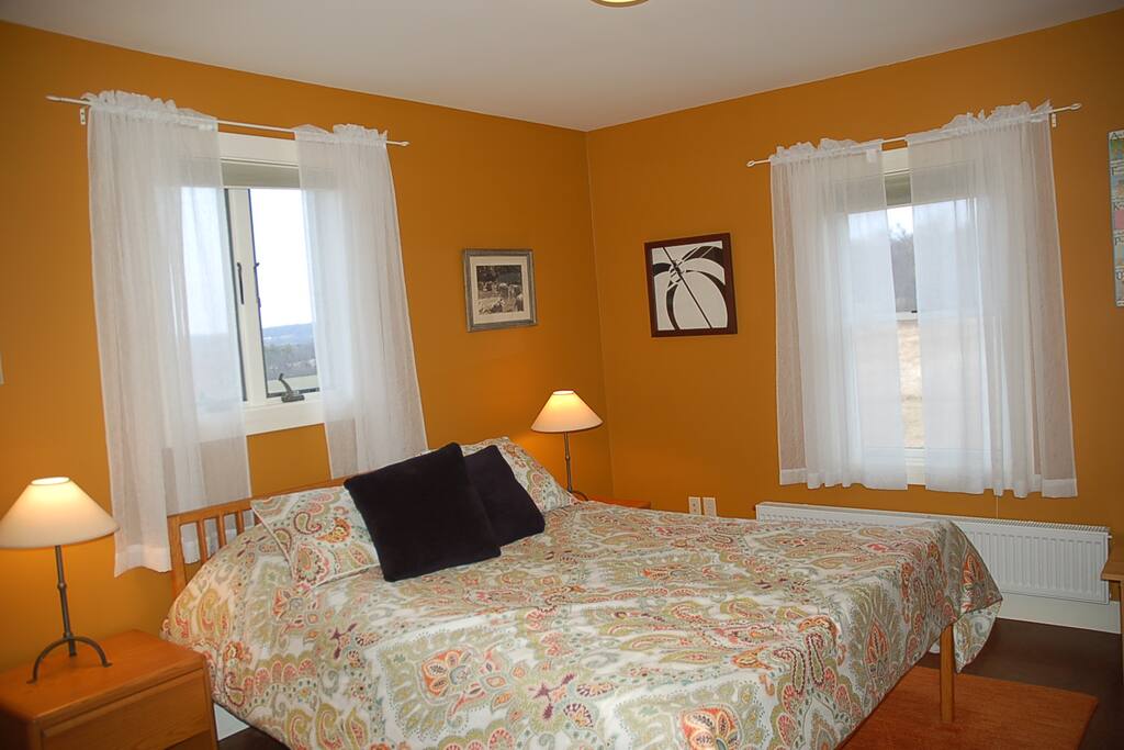 Guest Bedroom 1