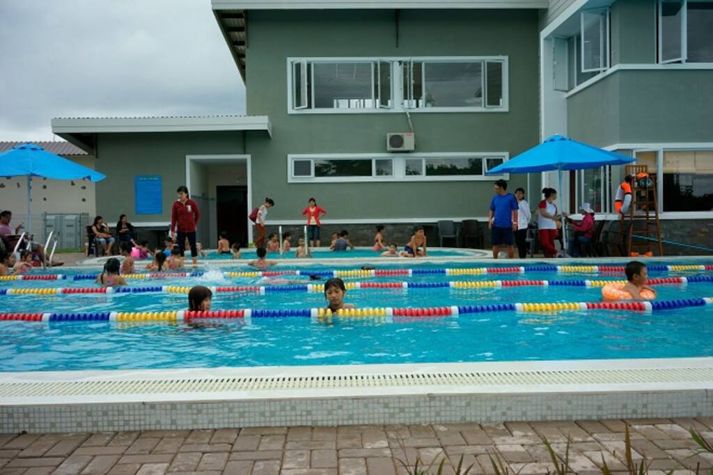 swimming pool