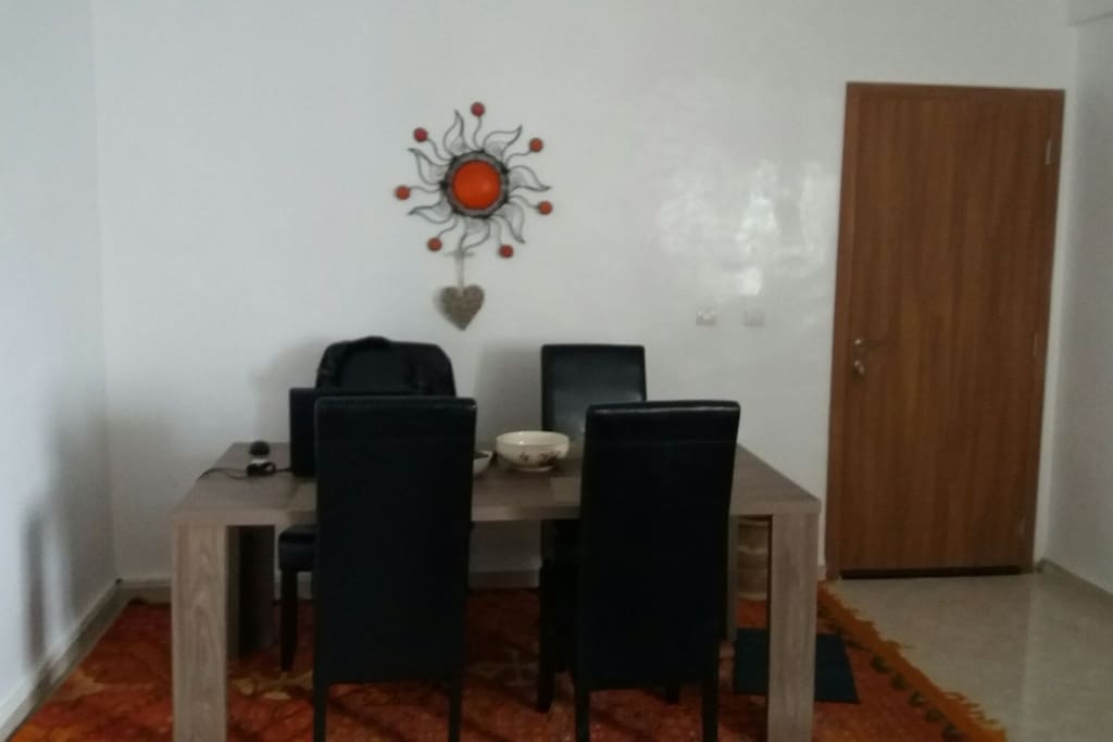 Comfortable Dinning Room