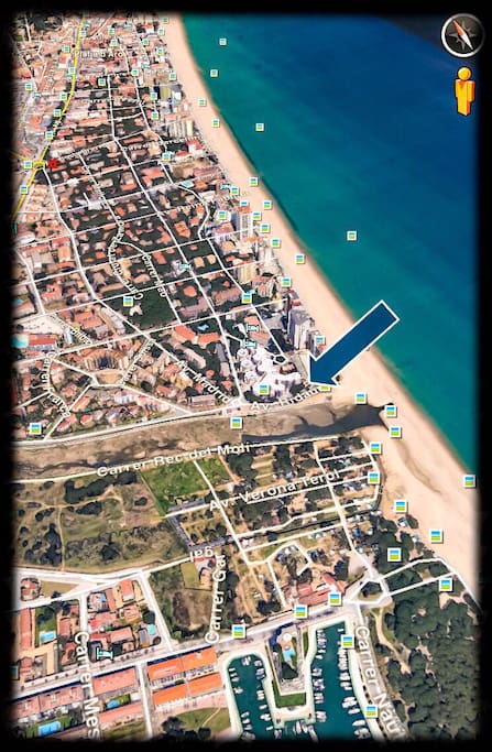 The beach is just a few meters away. Beach equipped with lifeguard, toilets and shops.