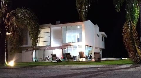 Casa Blanca