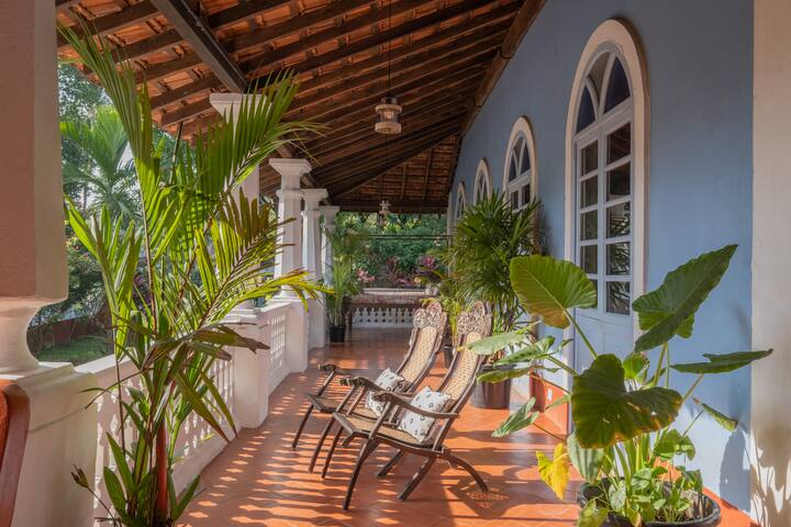 4 Bhk Heritage home with big Pool-The Aldona House