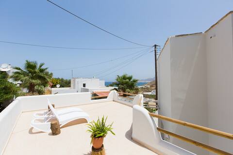 Studio with terrace, Sea View