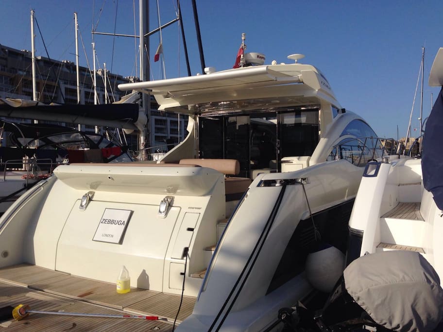 The Azimut 62S