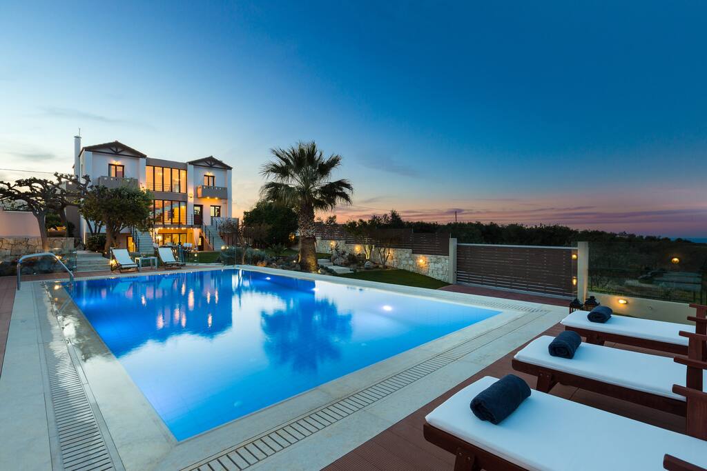 Designed and furnished with high quality for demanding holidays