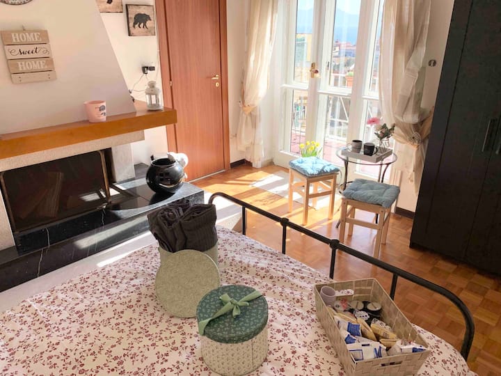 Home sweet home. Laura's home 3 Apartments for Rent in Napoli