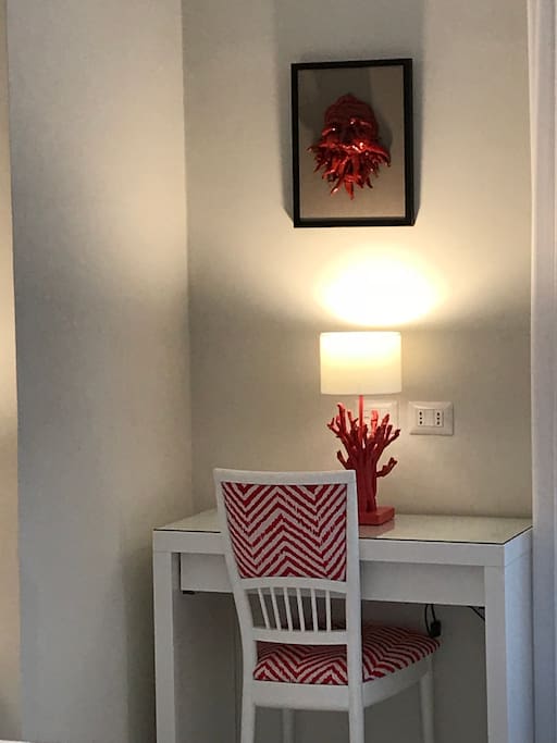 Scrivania/desk