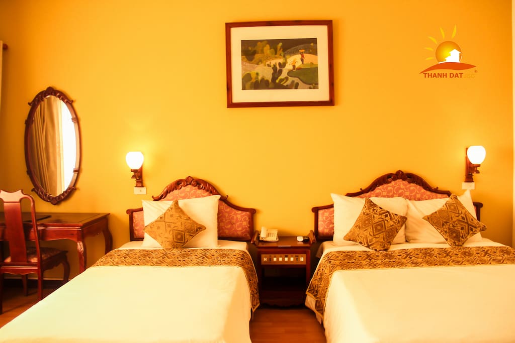 large space with twin bed