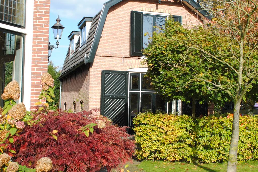 the carriage house in the garden