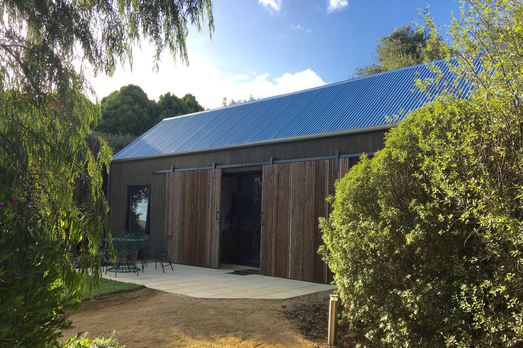 The Cottage at The Olives ... secluded amid lovely gardens garden